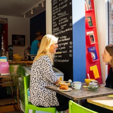 Thiemers Antikvariat & Kaffebar