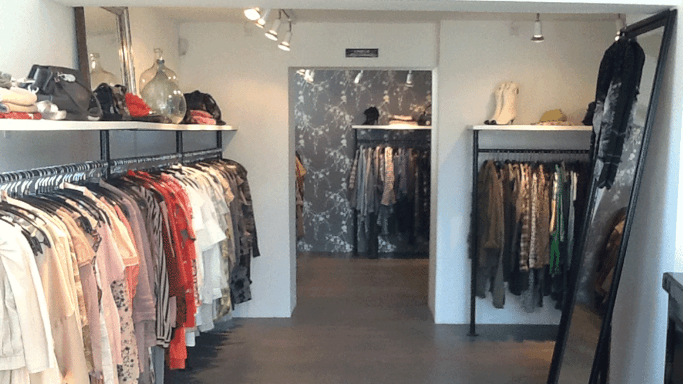 Second  Luxury second-hand clothing