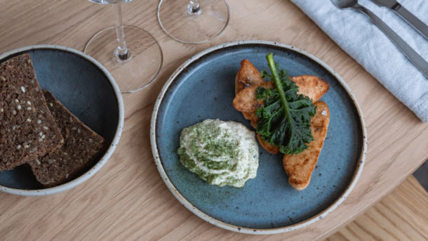 Folkekøkken mandag på Rabarbergaarden Slottet – fællesspisning og fællesskab