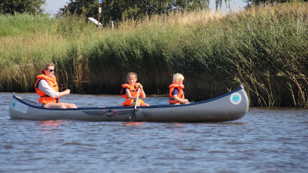 Canoe and boat rental at Kyst- and Fjordcentret