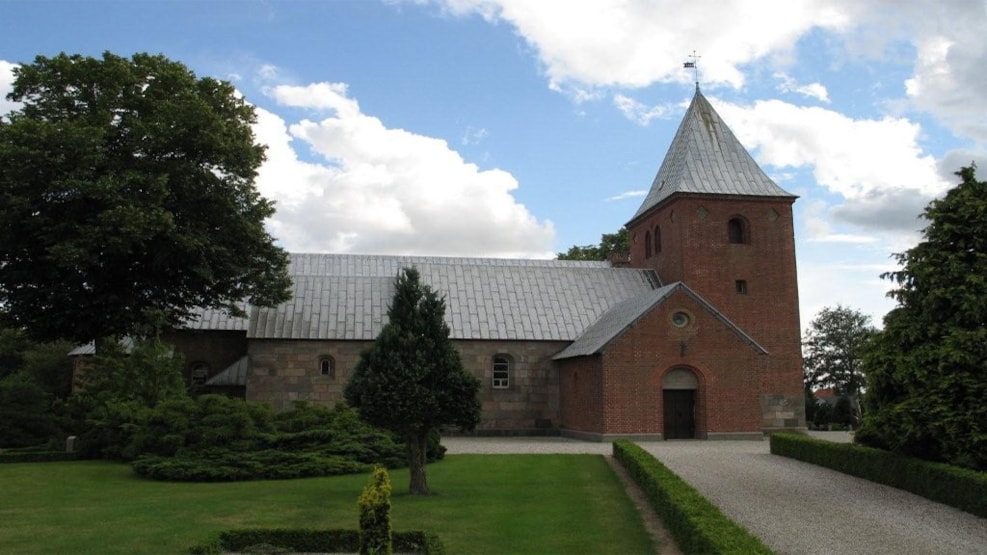 Vejlby Church v. Allingåbro