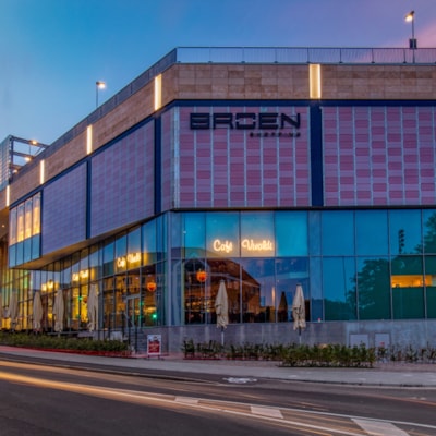 BROEN Shopping - large shopping center in Esbjerg