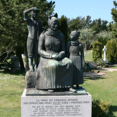 Maritimes Denkmal - Der neue Friedhof in Sønderho