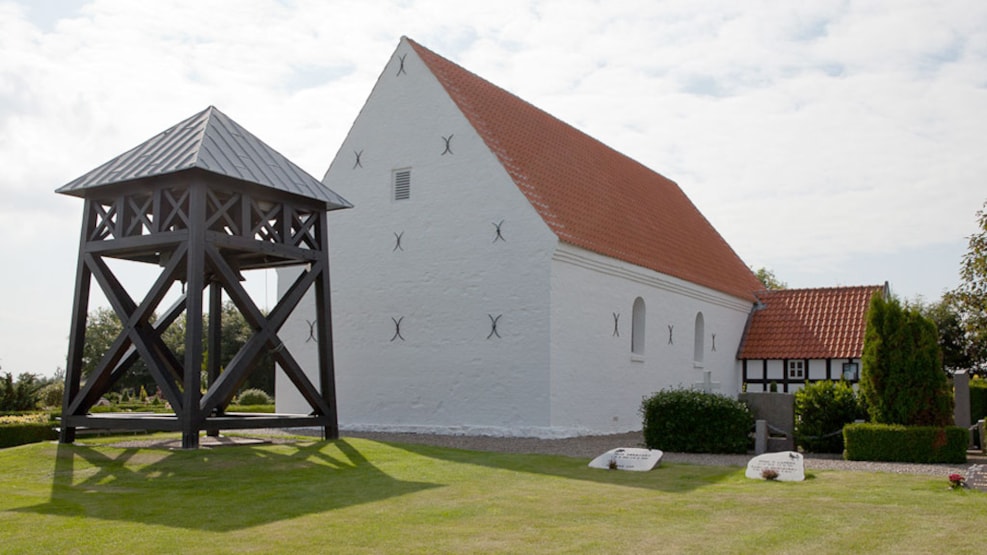 Asdal Kirke (Church)