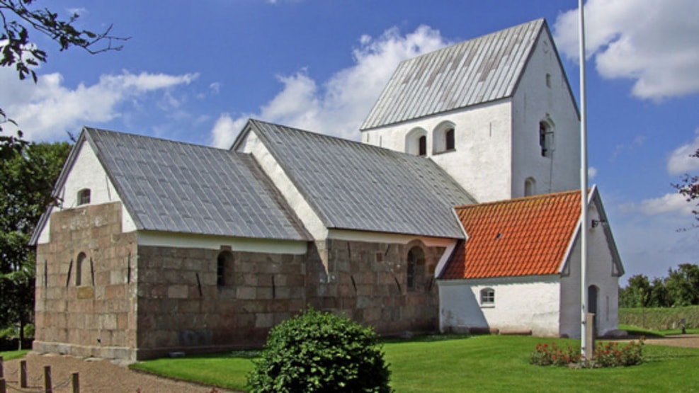 Vust Kirke