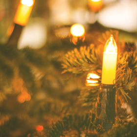 Weihnachtsbaum und Beleuchtung werden im Zentrum von Kerteminde angezündet