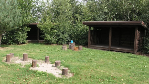 Shelter bei Klejtrup By- og Legepark (Stadt- und Spielpark)