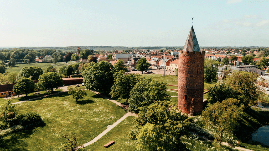 Danmarks Borgcenter | Oplevelsescenter Og Museum Midt I Vordingborg