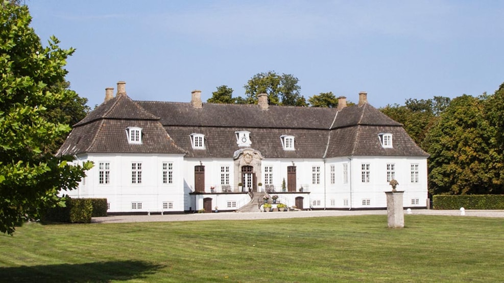 Jerstrup Manor House, Culture in Denmark — Ravlling