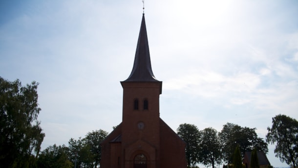 Tårup Kirke, Kirche