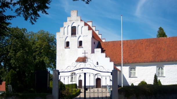 Ørbæk Kirke, Kirche