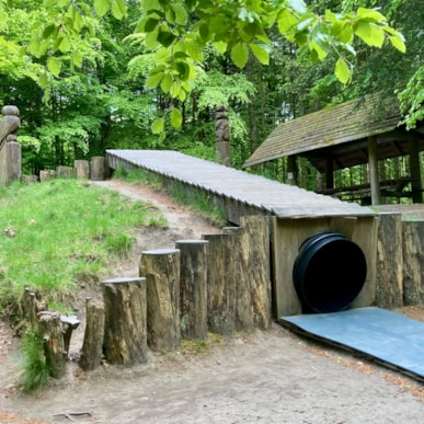 Røverknolden (Naturspielplatz)