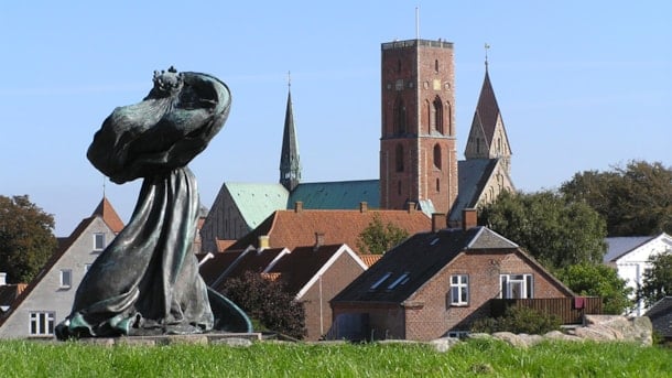 Statue of Queen Dagmar in Ribe