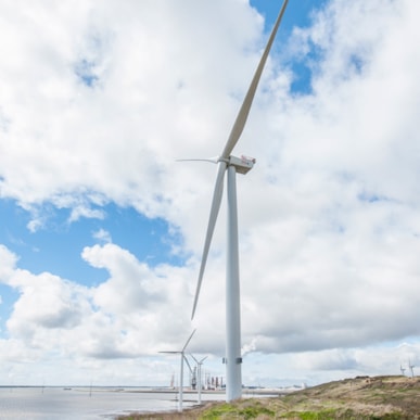 Riesen Windräder bei Esbjerg