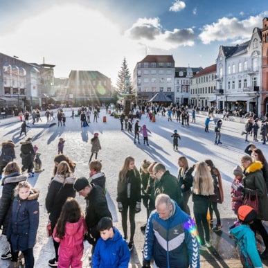 Skøjtebane på Torvet i Esbjerg - Danmarks største udendørs skøjtebane