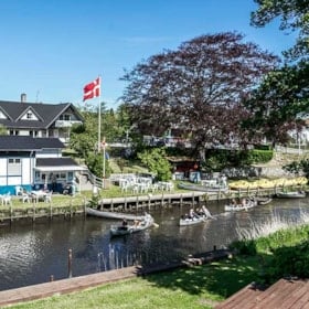 Riverside Voerså - Vandcykel og kanoudlejning