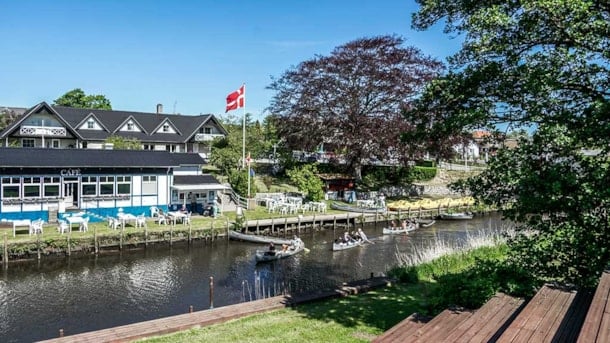 Riverside Voerså - Pedal boats and canoes for hire