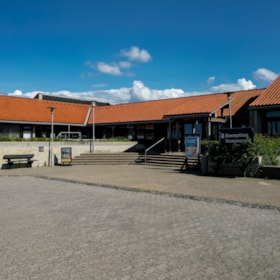 Danland Sæby Søbad - Feriecenter, Kursus og Mødested lige ud til Kattegat
