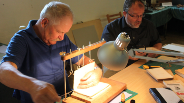 Jenle, Arbejdende Værksted, Bogbinding, filtning og fremstilling af æsker- Limfjordsfortællinger