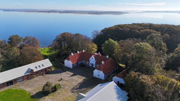 Rundvisning og åben have på Herregården Hindsels- Limfjordsfortællinger