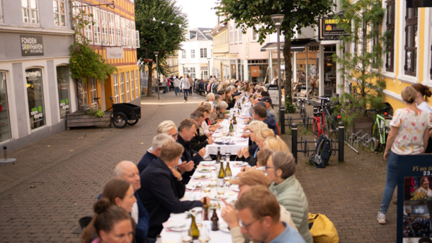 Go Shopping in Møllergade