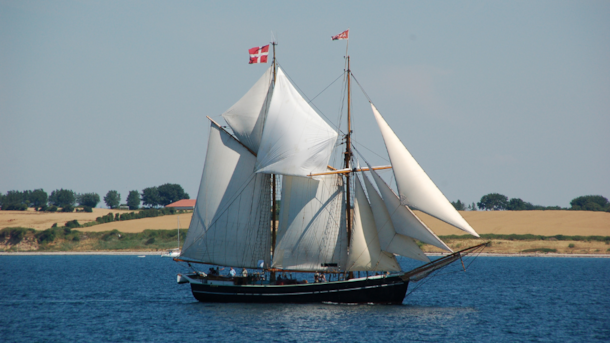 Umweltbewusster Segelurlaub an Bord des Schoners Aron von 1906