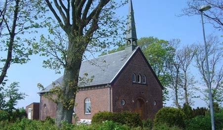 Skarø Kirche