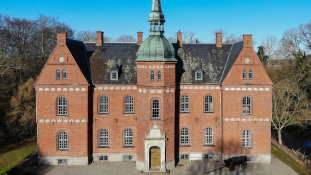 Skovsgaard Manor