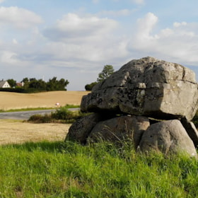 Dolmen chamber in Herslev