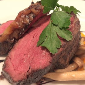 Royal Oak Restaurant, Jels