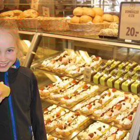Caféen i Kvickly, Vejen