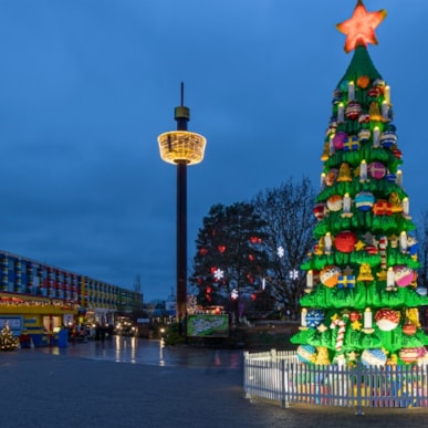 Experience the Christmas magic in LEGOLAND® Billund
