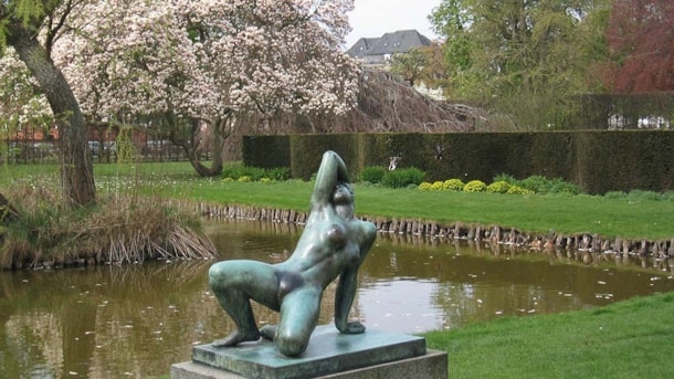 Danaë - bronze sculpture