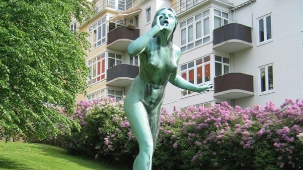 Echo Skulptur aus Bronze