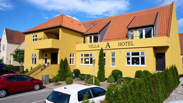 Villa A Hotel