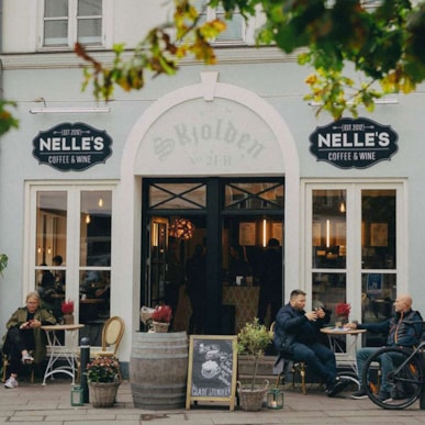 Nelle's Coffee & Wine in Overgade