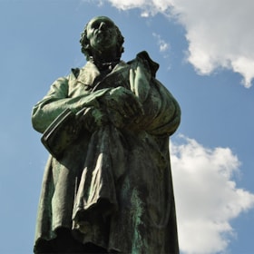 H.C. Andersen Statuen i Eventyrhaven