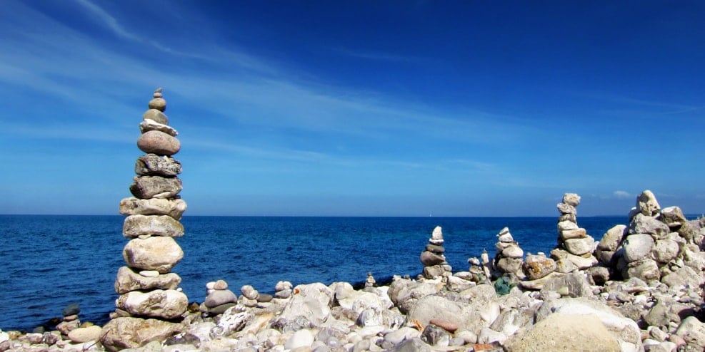 Biuld Stone Columns in Klint