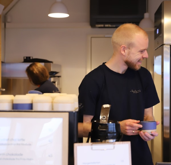 Sealevel kaffebar ved færgelejet til Orø