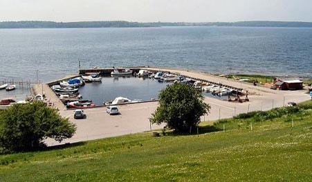 Ejby Havn – idyllisk lille jolle- og fiskehavn i Bramsnæsvig