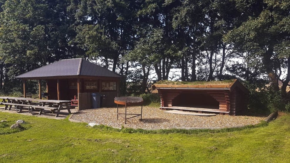 Kildeparken – campfire shelter