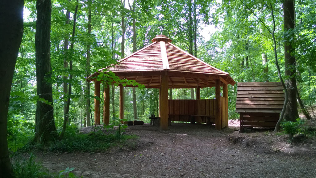 Campfire shelter hotsell