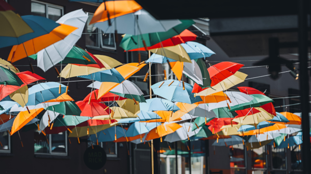 Die Regenschirme im Vejle Midtpunkt