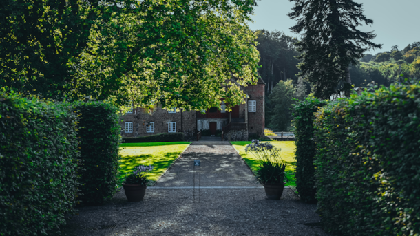 Tirsbæk Castle Park