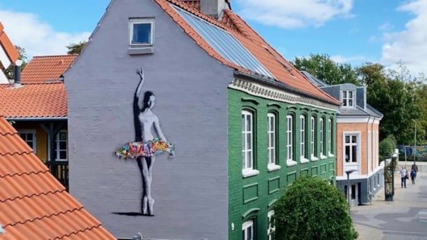 Street art "Out in the Open" - Martin Whatson - Langesgade 9