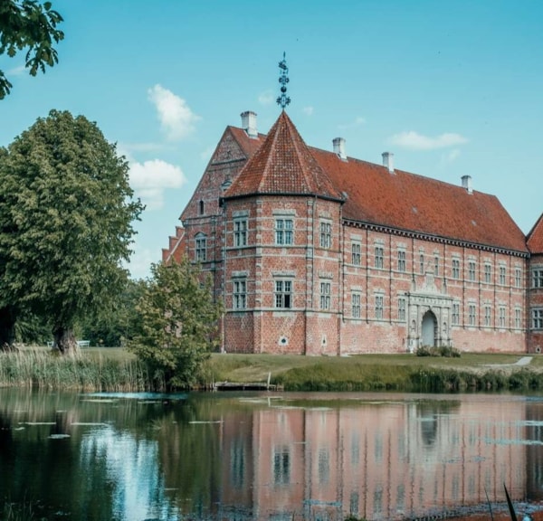 Voergaard Slot