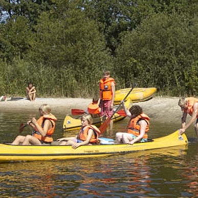 Kanoudlejning Holmens Camping