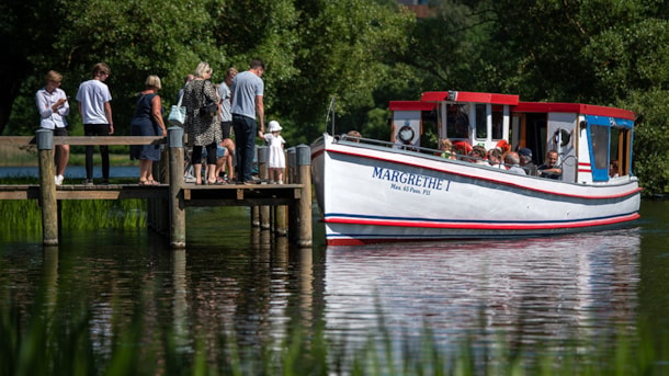 Sailing trips on the Viborg lakes with "Margrethe I"