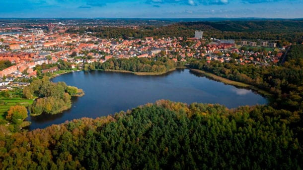 Lyngsø, ein Stadtsee im Herzen von Silkeborg