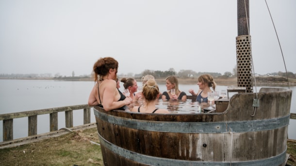 Wilderness bath and sauna at Kleven Havn
